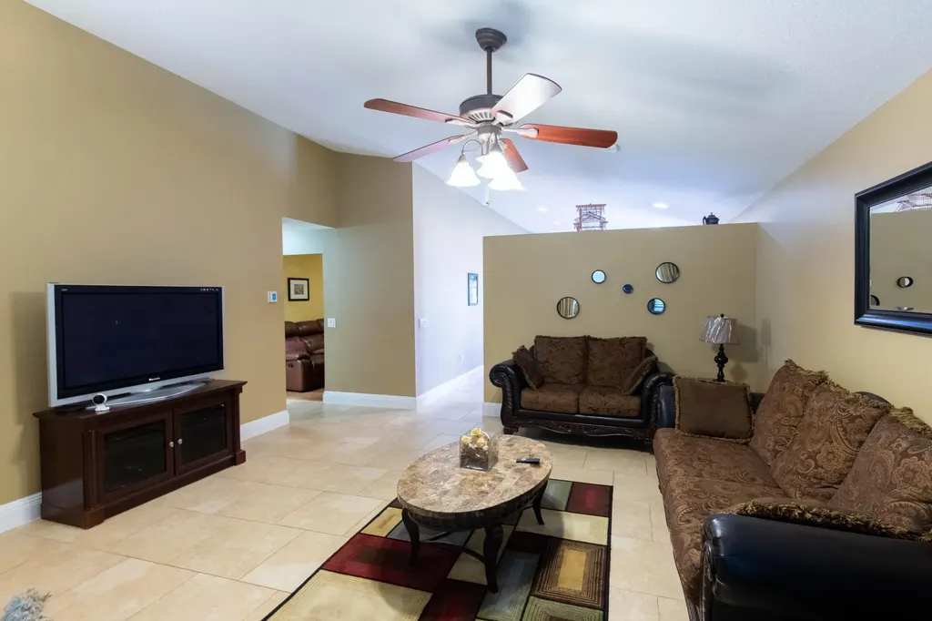 10746 Oak Bend Way Wellington FL 33414