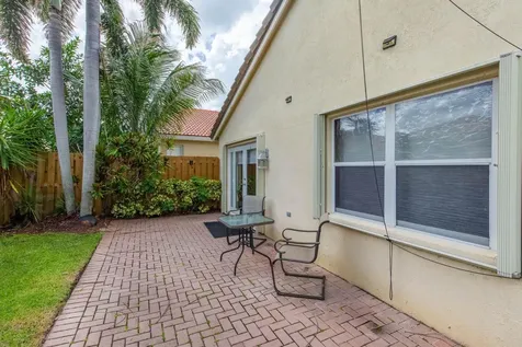 10746 Oak Bend Way Wellington FL 33414