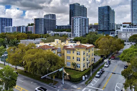 3224 Biscayne Boulevard Miami FL 33137
