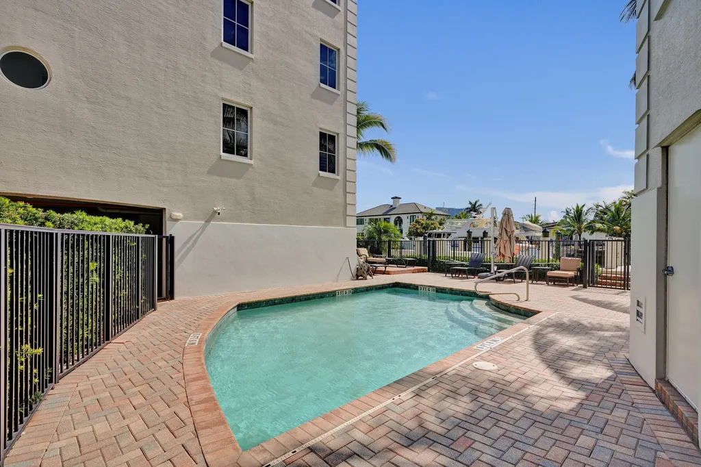 1414 SE 12th Street Fort Lauderdale FL 33316