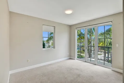 1414 SE 12th Street Fort Lauderdale FL 33316