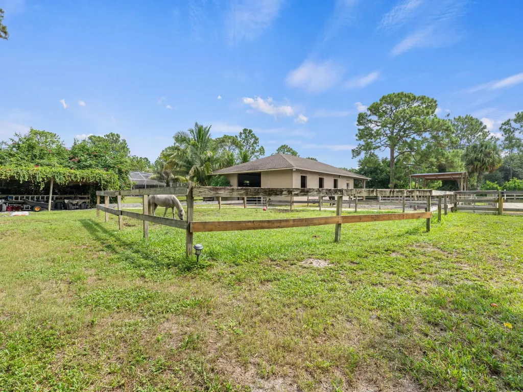18392 N 50th Street Street N Loxahatchee FL 33470