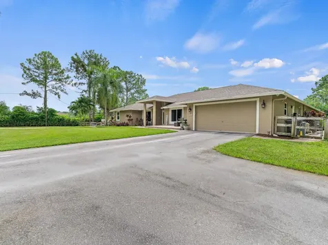 18392 N 50th Street Street N Loxahatchee FL 33470