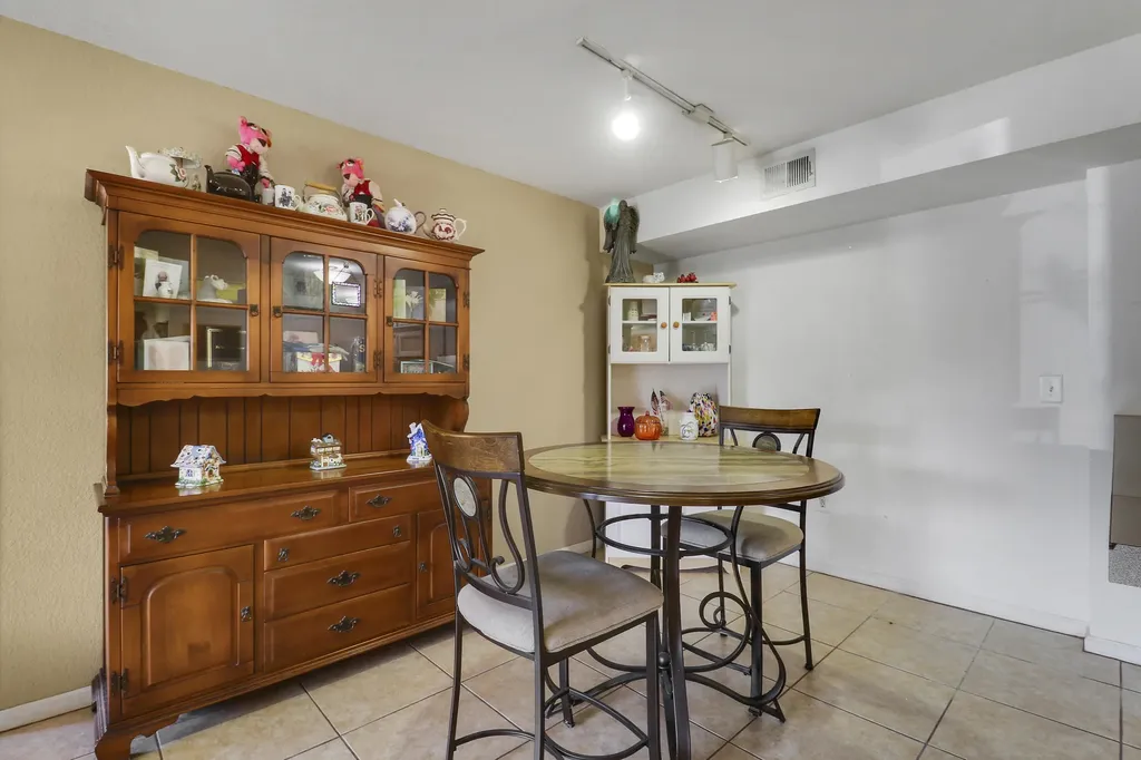 181 SW Palm Drive Port St Lucie FL 34986