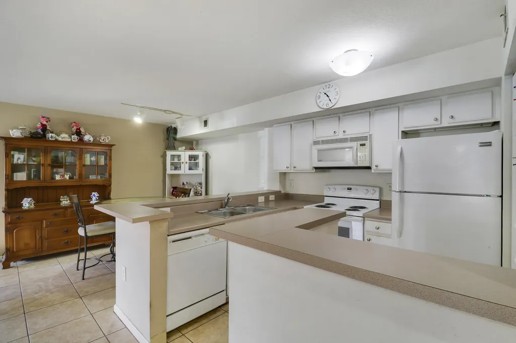 181 SW Palm Drive Port St Lucie FL 34986
