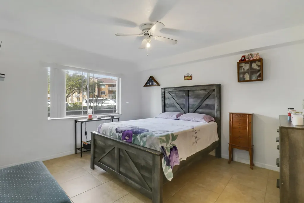 181 SW Palm Drive Port St Lucie FL 34986