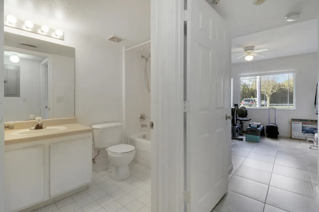 181 SW Palm Drive Port St Lucie FL 34986