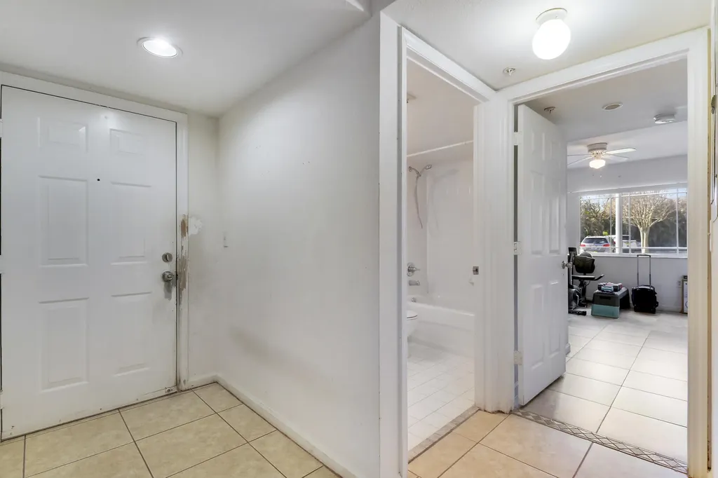 181 SW Palm Drive Port St Lucie FL 34986