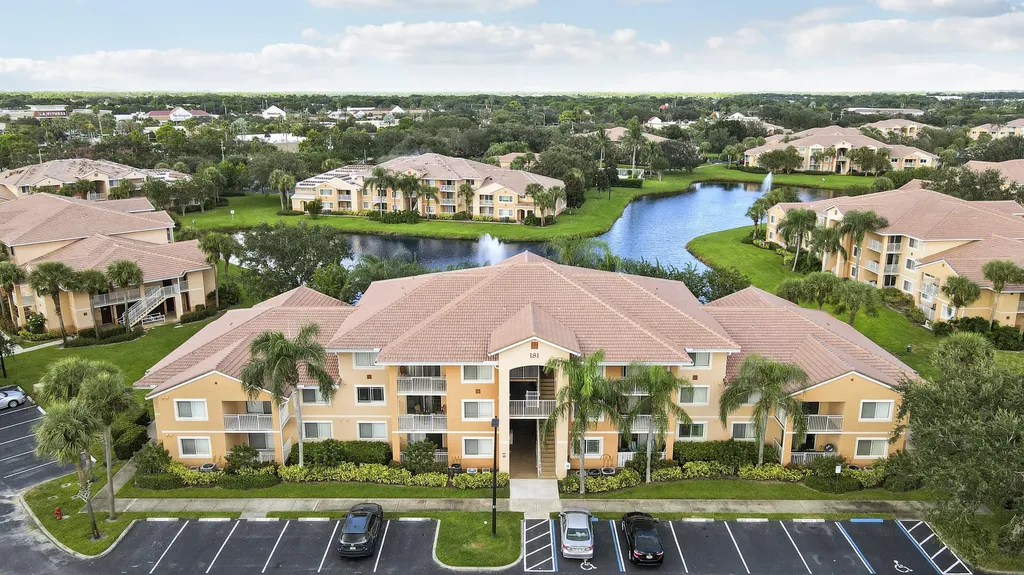 181 SW Palm Drive Port St Lucie FL 34986