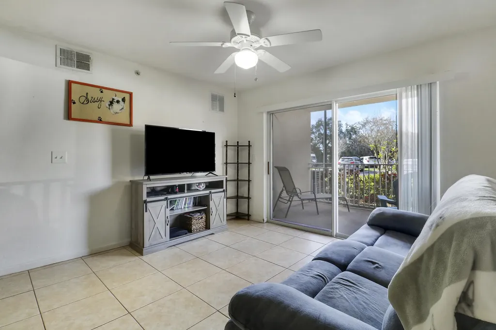 181 SW Palm Drive Port St Lucie FL 34986