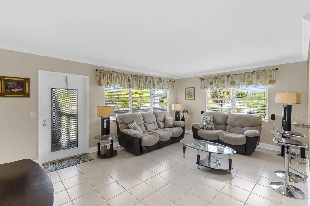 3024 Durham A Deerfield Beach FL 33442