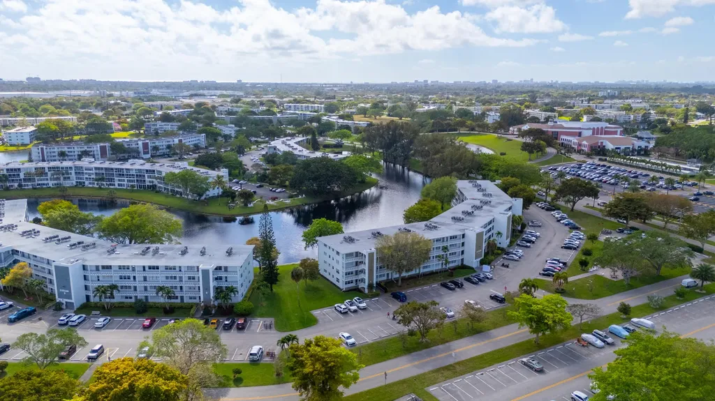 3024 Durham A Deerfield Beach FL 33442