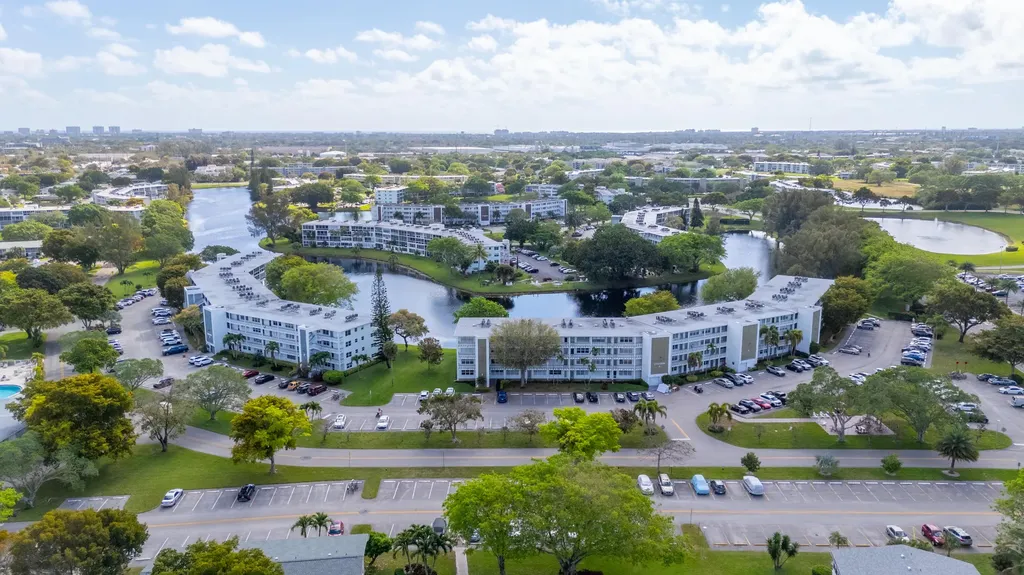 3024 Durham A Deerfield Beach FL 33442