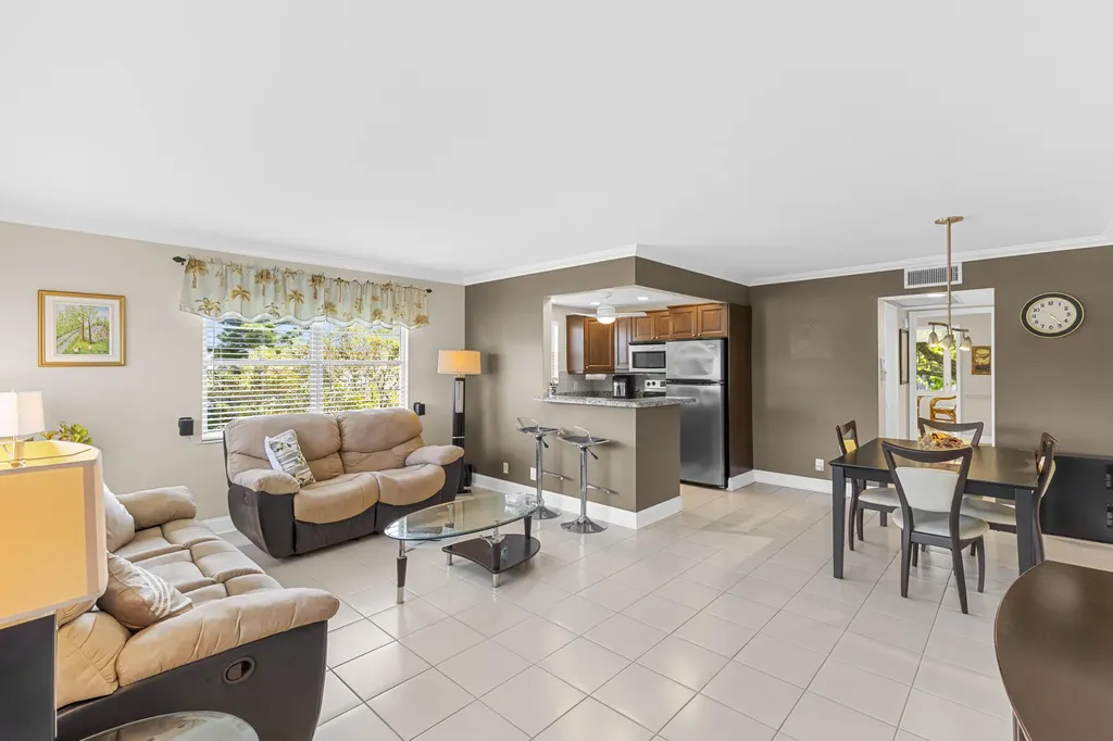 3024 Durham A Deerfield Beach FL 33442