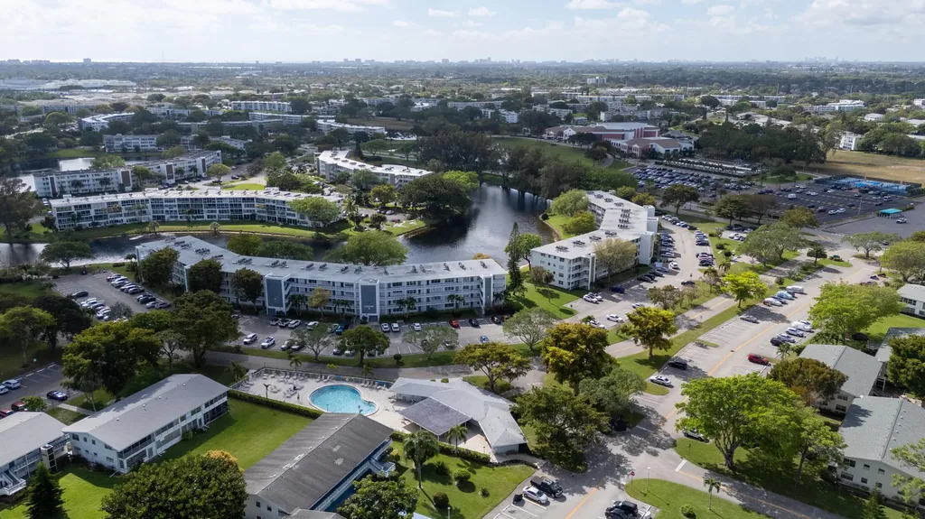 3024 Durham A Deerfield Beach FL 33442
