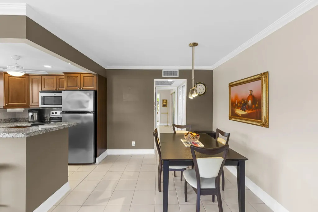 3024 Durham A Deerfield Beach FL 33442
