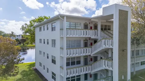3024 Durham A Deerfield Beach FL 33442