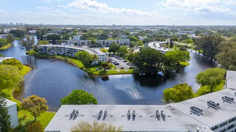 3024 Durham A Deerfield Beach FL 33442