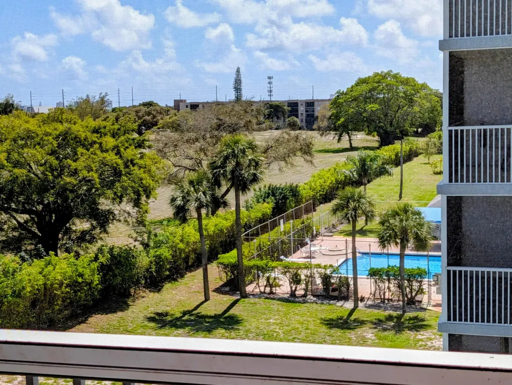 5700 NW 2nd Avenue Boca Raton FL 33487