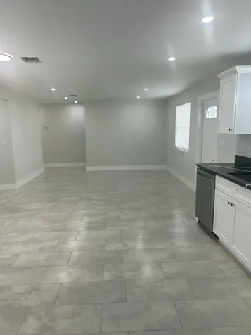 1531 W Avenue H W Riviera Beach FL 33404