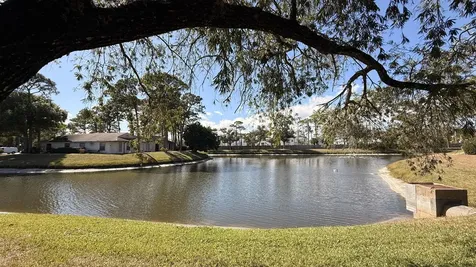 2821 Stoneway Lane Fort Pierce FL 34982