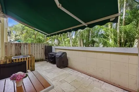 824 SE 4th Court Deerfield Beach FL 33441