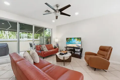 824 SE 4th Court Deerfield Beach FL 33441