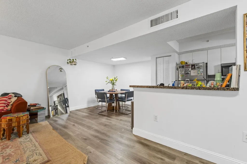 741 N Pine Island Road Plantation FL 33324