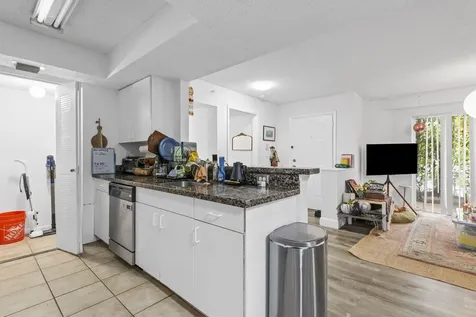 741 N Pine Island Road Plantation FL 33324