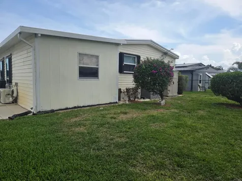 7838 SE Continental Drive Hobe Sound FL 33455