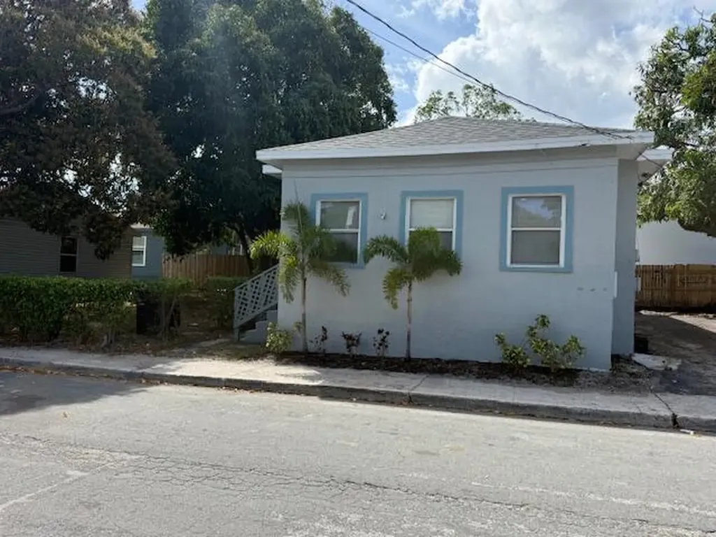 1909 Division Avenue West Palm Beach FL 33407