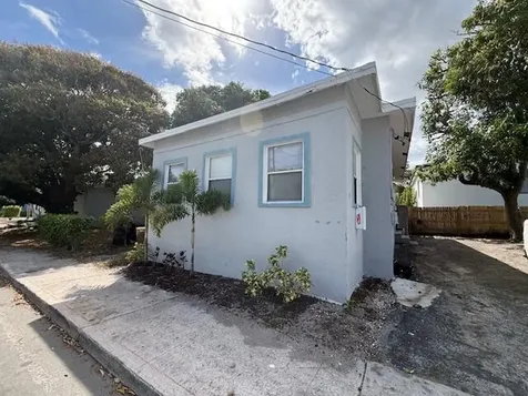 1909 Division Avenue West Palm Beach FL 33407