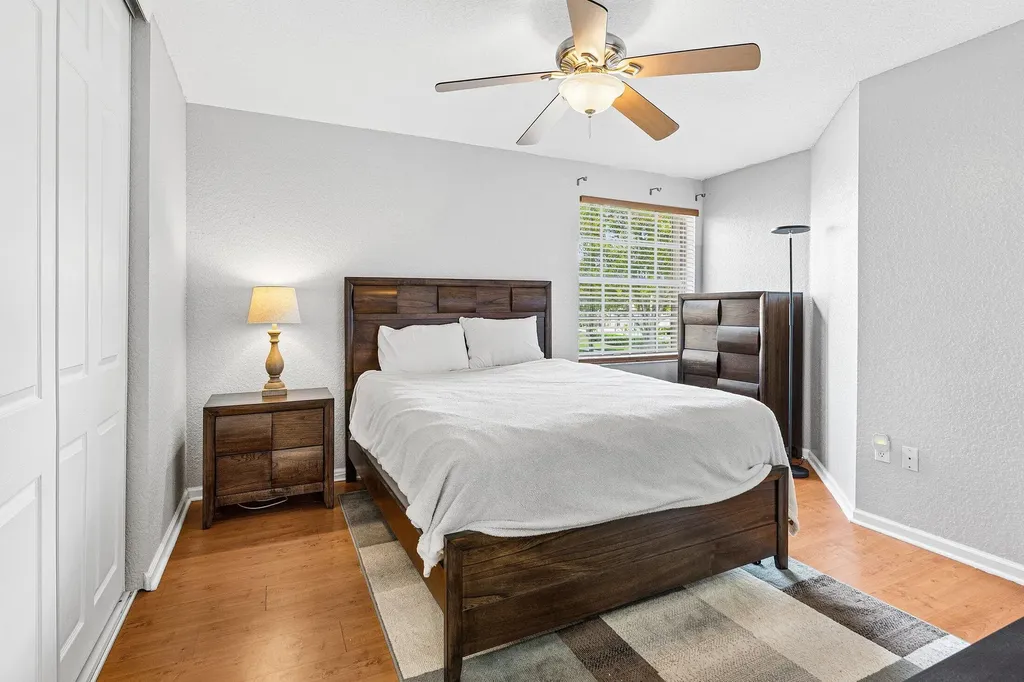 2015 Reston Circle Royal Palm Beach FL 33411
