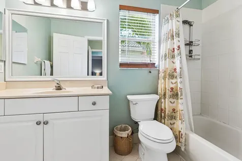 2015 Reston Circle Royal Palm Beach FL 33411