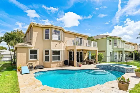 2015 Reston Circle Royal Palm Beach FL 33411