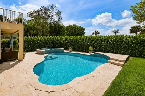 2015 Reston Circle Royal Palm Beach FL 33411