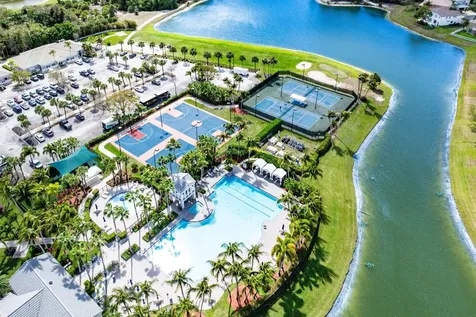 2015 Reston Circle Royal Palm Beach FL 33411