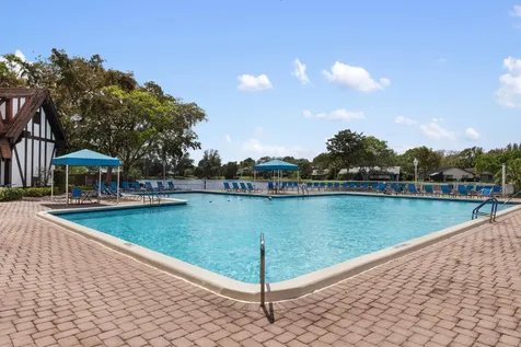 3710 Inverrary Drive Lauderhill FL 33319