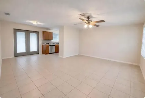 823 Lynnwood Drive Lake Worth Beach FL 33461