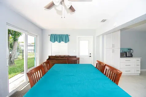 5711 NW 48th Avenue Tamarac FL 33319