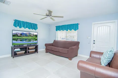 5711 NW 48th Avenue Tamarac FL 33319