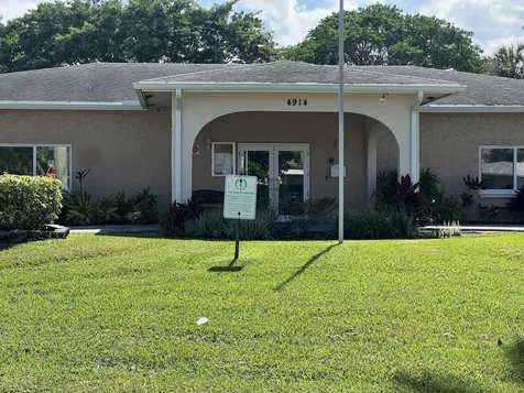 5711 NW 48th Avenue Tamarac FL 33319