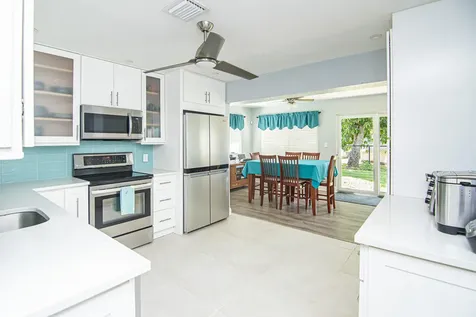 5711 NW 48th Avenue Tamarac FL 33319