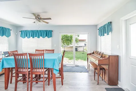 5711 NW 48th Avenue Tamarac FL 33319