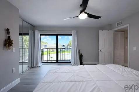 1008 10th Way West Palm Beach FL 33407