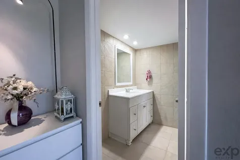 1008 10th Way West Palm Beach FL 33407
