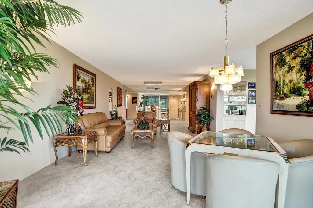 806 Cypress Boulevard Pompano Beach FL 33069