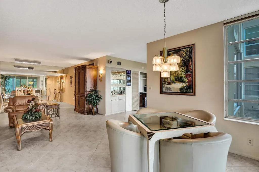 806 Cypress Boulevard Pompano Beach FL 33069