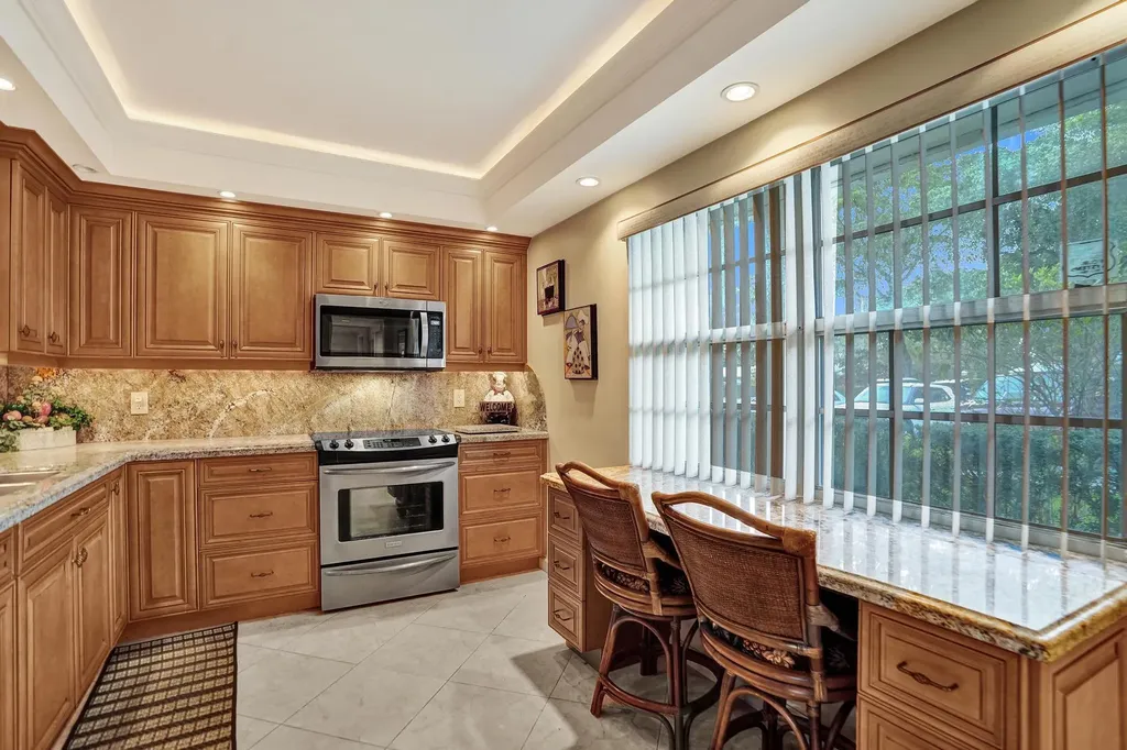806 Cypress Boulevard Pompano Beach FL 33069