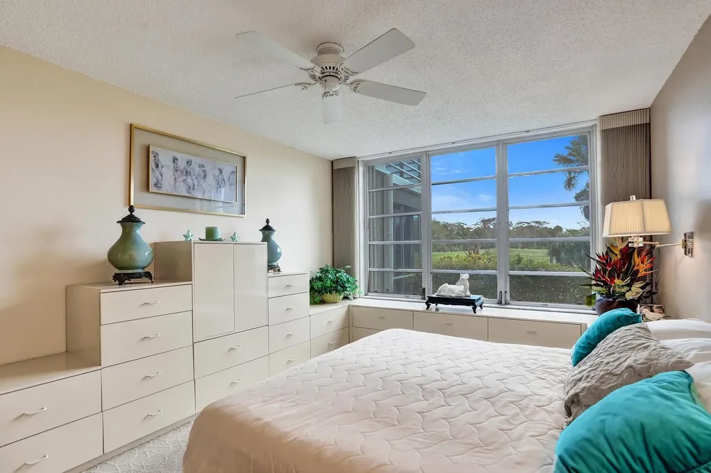 806 Cypress Boulevard Pompano Beach FL 33069